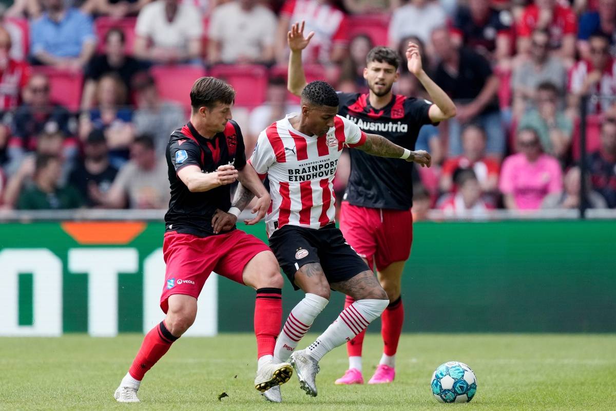 也是对比赛 也是对比赛